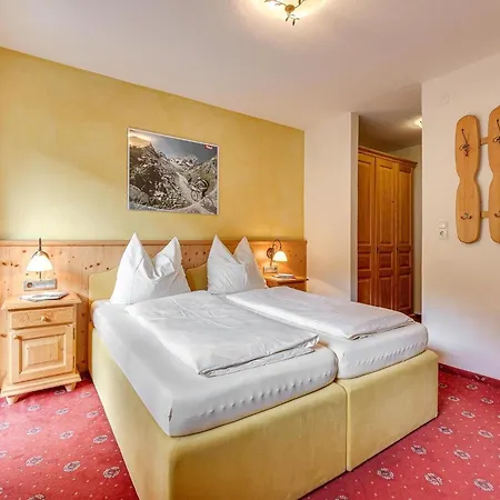 Apartment In Near Spieljochbahn