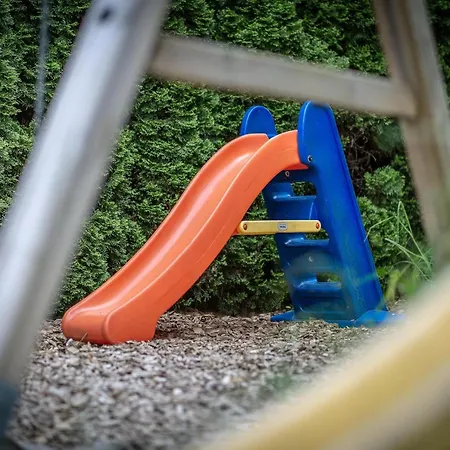 In Near Spieljochbahn شقة *